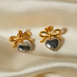 Load image into Gallery viewer, HEART &amp; BOW EARRING
