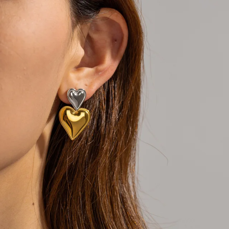 DUAL HEART EARRING