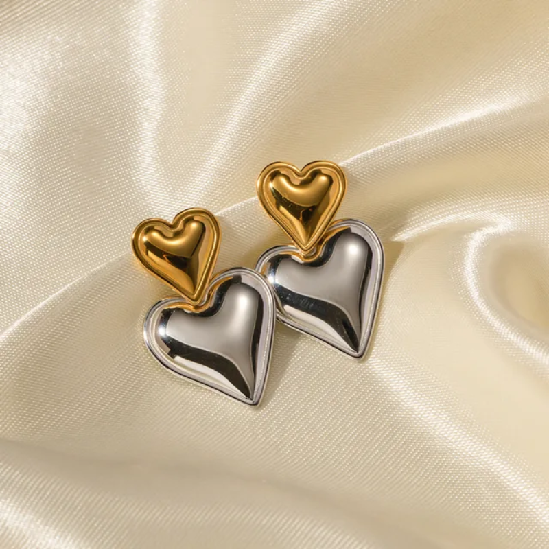 DUAL HEART EARRING