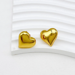 Load image into Gallery viewer, HEART STUDS EARRINGS
