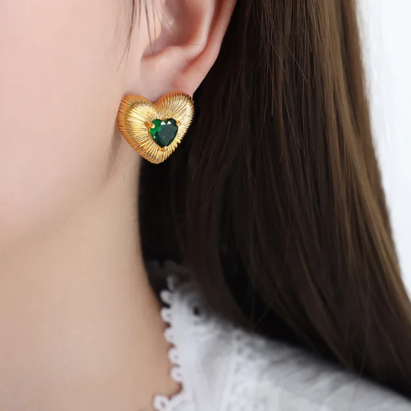 HEART & STUD EARRING