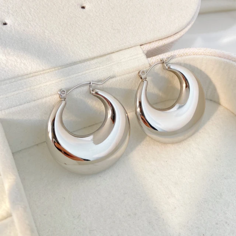 Chic Silver Lock Hoops